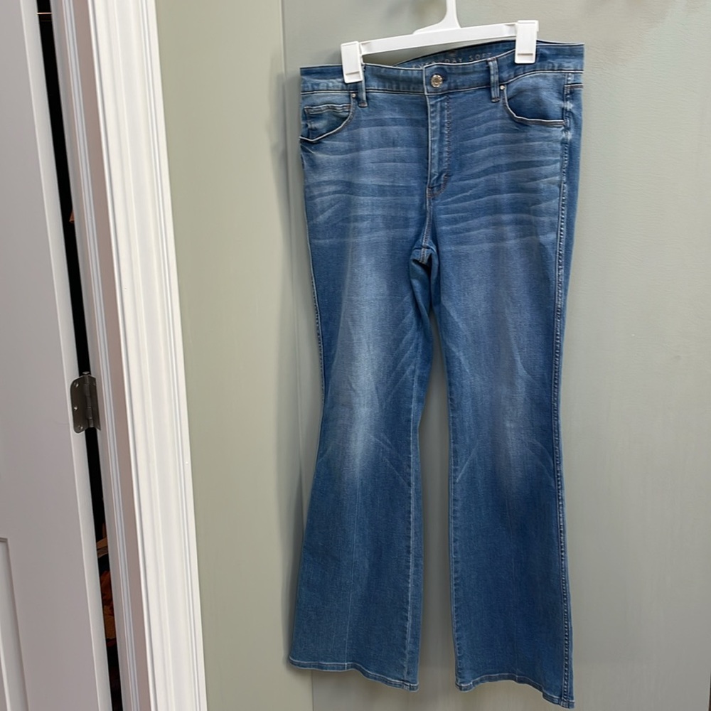 White House Black Market Jeans bootcut